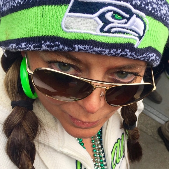 Meet your Posher, Dona 🇺🇸 - Picture 7 of 10